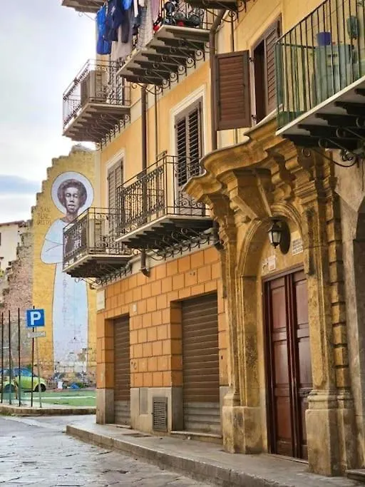 Il Moro Apartment Palermo 0*,